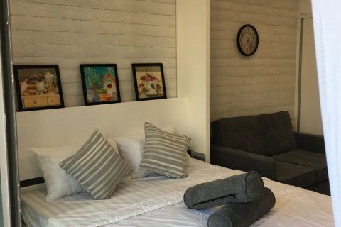 Studio Apartment in District 4, Ho Chi Minh, No. 29314 2