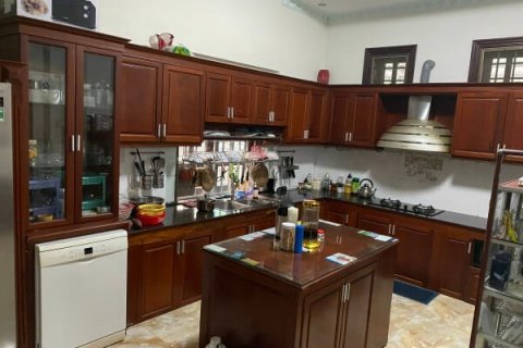 Вилла 252м2 в Район 7, Хошимин , № 9276 3