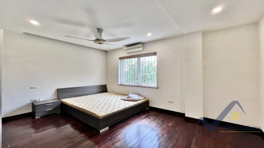 3 bedrooms Villa in Long Bien, Ha Noi, Vietnam No. 20365