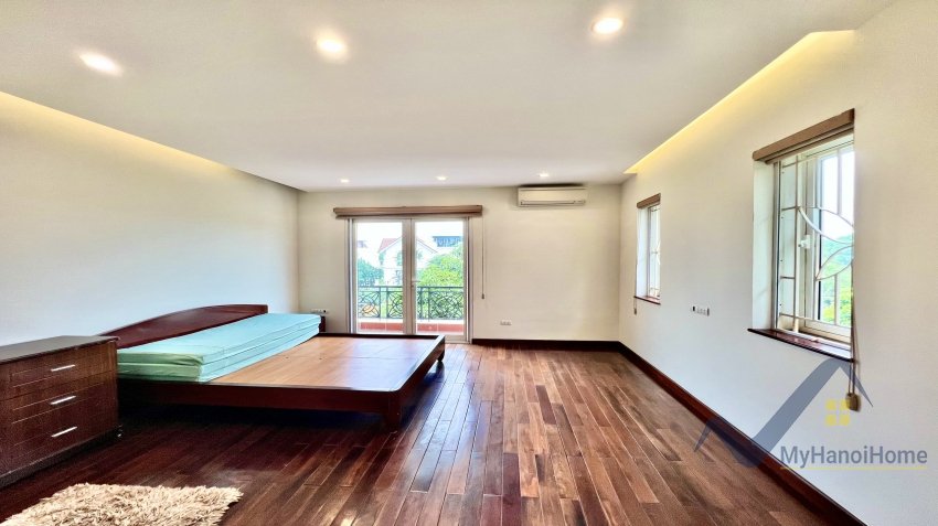 3 bedrooms Villa in Long Bien, Ha Noi, Vietnam No. 20365