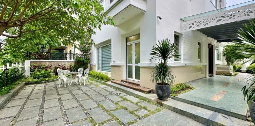5 bedrooms Villa in Long Bien, Ha Noi,  No. 20364