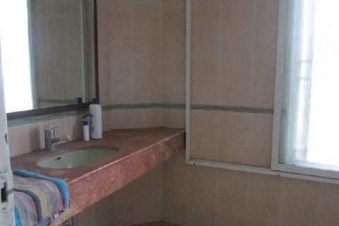 Вилла с 4 спальнями в Тэйхо, Ханой , № 5969 27