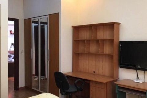 2 bedrooms Apartment in Dong Da, Ha Noi,  No. 5709 9