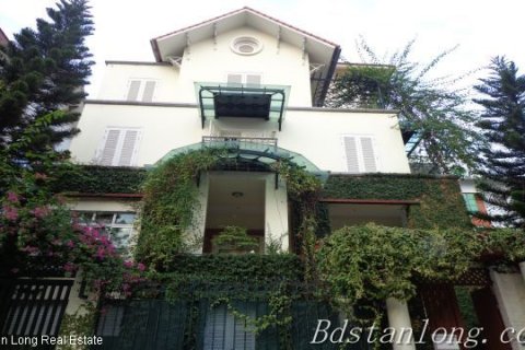 4 bedrooms Villa in Tay Ho, Ha Noi, No. 4818