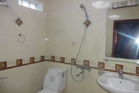 Дом с 4 спальнями в Тэйхо, Ханой ,  № 4815 13