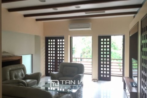4 bedrooms Villa in Tay Ho, Ha Noi, No. 4814 9