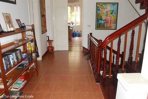 5 bedrooms House in Tay Ho, Ha Noi, No. 4817 8