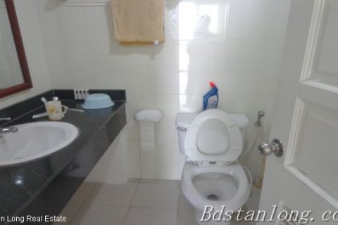 Квартира с 3 спальнями в Тэйхо, Ханой , № 8583 5