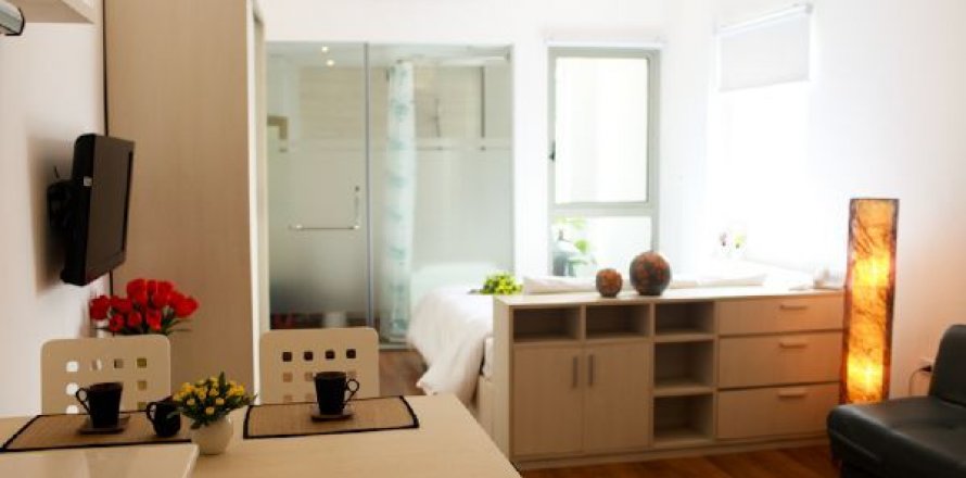 1 bedroom Apartment in Hoan Kiem, Ha Noi, No. 7112