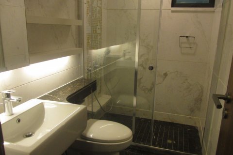 4 bedrooms Duplex in Hai Ba Trung, Ha Noi, No. 9496 13