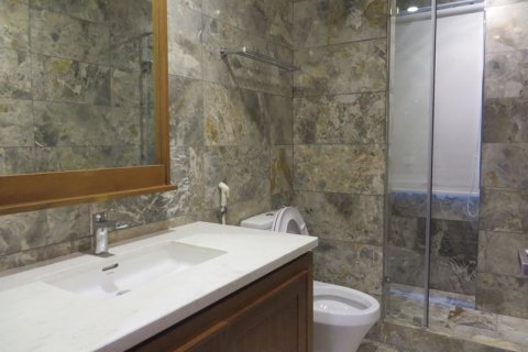 1 bedroom Apartment in Dong Da, Ha Noi,  No. 6140 7