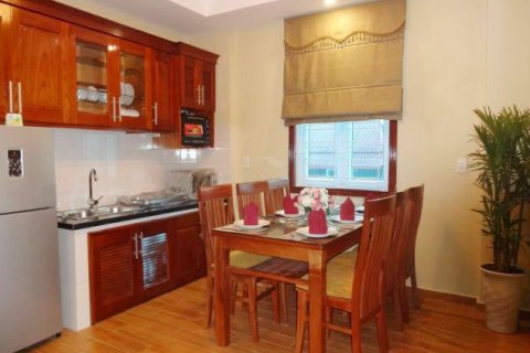 2 bedrooms Apartment in Tay Ho, Ha Noi, No. 6143 5