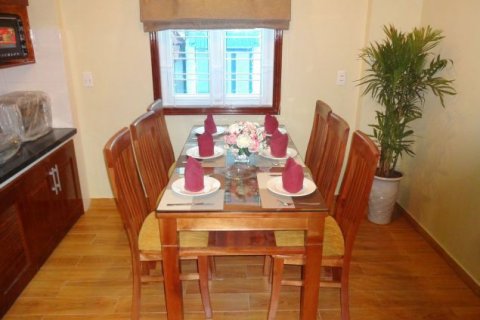 2 bedrooms Apartment in Tay Ho, Ha Noi, No. 6143 4