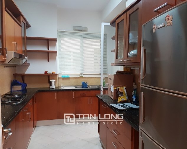 Квартира с 4 спальнями в Тэйхо, Ханой, Вьетнам № 3339