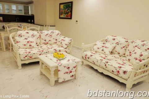 2 bedrooms Apartment in Ba Dinh, Ha Noi, No. 8185 2
