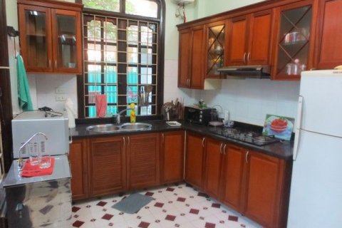 3 bedrooms House in Dong Da, Ha Noi, No. 6658 7