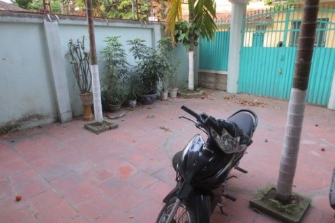 3 bedrooms House in Dong Da, Ha Noi, No. 6658 4