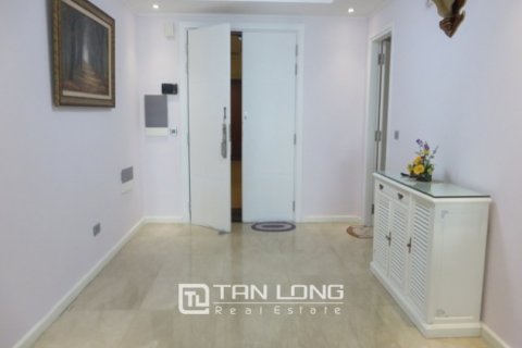 4 bedrooms Apartment in Tay Ho, Ha Noi,  No. 5145