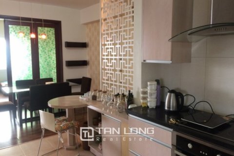 3 bedrooms Apartment in Tay Ho, Ha Noi, No. 3156 5