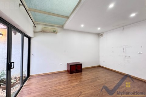 4 bedrooms Apartment in Ha Noi,  No. 26381 17