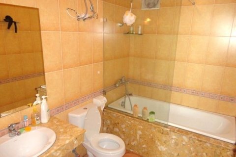 Квартира с 3 спальнями в Каузяй, Ханой ,  № 7393 6
