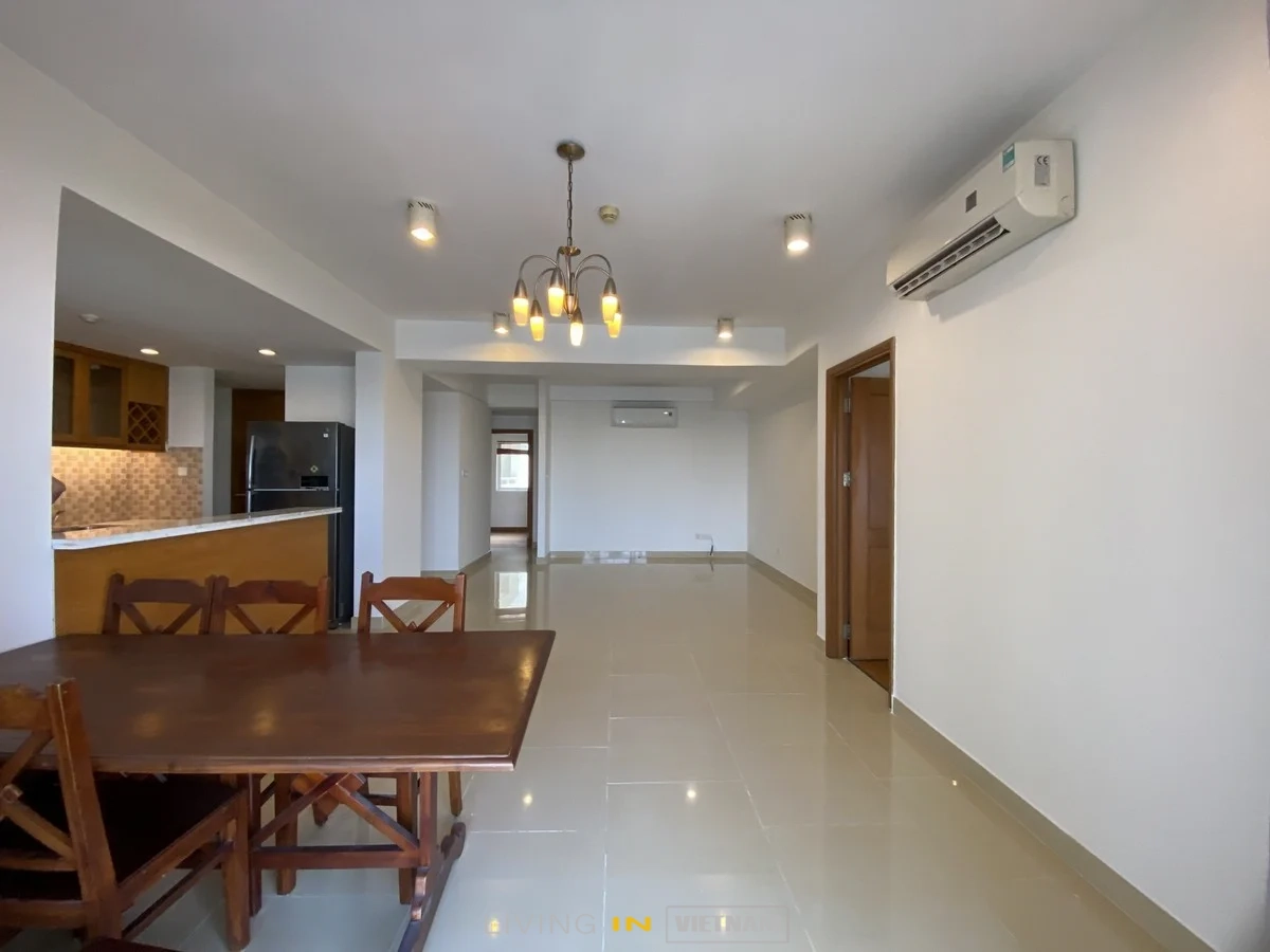 4 bedrooms Apartment in Thu Duc, Ho Chi Minh, Vietnam No. 27425