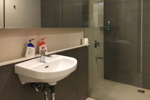 Квартира с 3 спальнями в Тхудык, Хошимин ,  № 27424 3