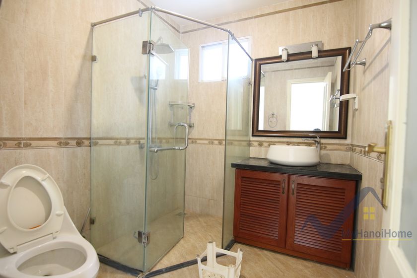 5 bedrooms Villa in Long Bien, Ha Noi, Vietnam No. 19731