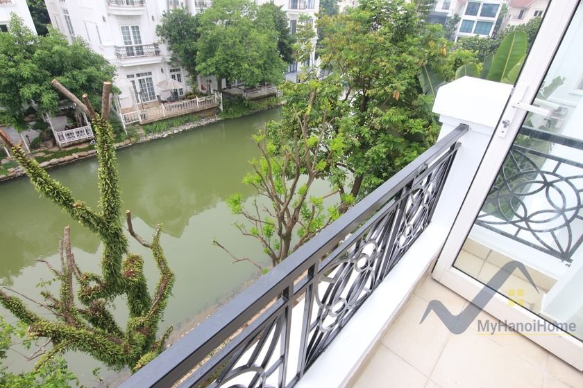 5 bedrooms Villa in Long Bien, Ha Noi, Vietnam No. 19731