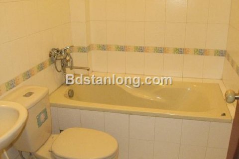 4 bedrooms House in Ba Dinh, Ha Noi, No. 8453 7