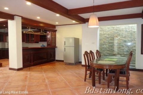 4 bedrooms Villa in Tay Ho, Ha Noi, No. 8309 8