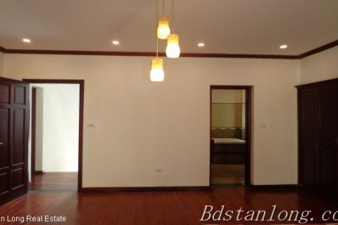 4 bedrooms Villa in Tay Ho, Ha Noi, No. 8309 11
