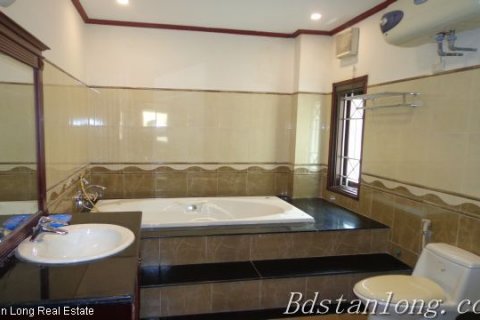4 bedrooms Villa in Tay Ho, Ha Noi, No. 8309 13