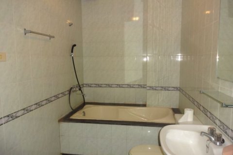 Дом с 5 спальнями в Тэйхо, Ханой , № 6341 13