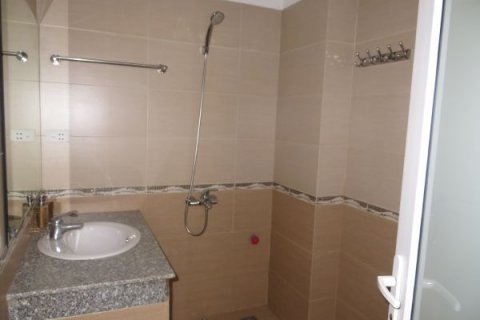 Дом с 5 спальнями в Лонгбьен, Ханой , № 6339 13
