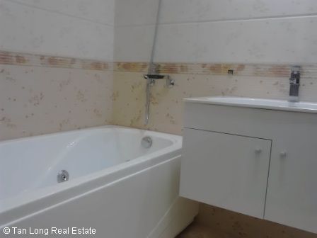 4 bedrooms House in Cau Giay, Ha Noi, Vietnam No. 1946