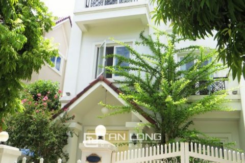 4 bedrooms Villa in Long Bien, Ha Noi, No. 5572