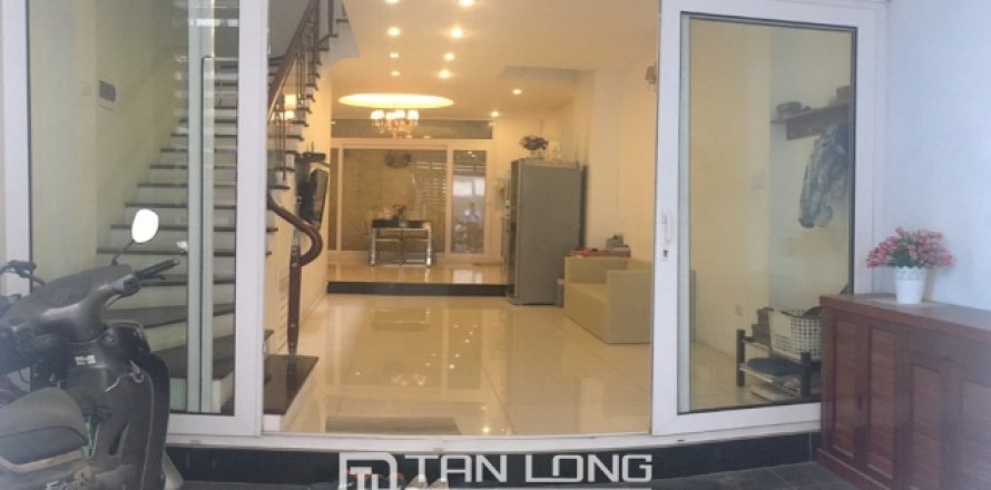 4 bedrooms House in Tay Ho, Ha Noi,  No. 3217