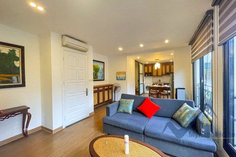2 bedrooms Apartment in Tay Ho, Ha Noi, No. 18861 2