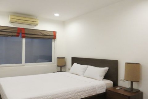 2 bedrooms Apartment in Tay Ho, Ha Noi, No. 20117 6