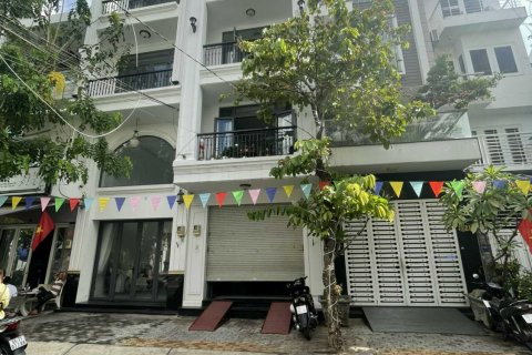 Studio Townhouse in District 7, Ho Chi Minh,  No. 24183