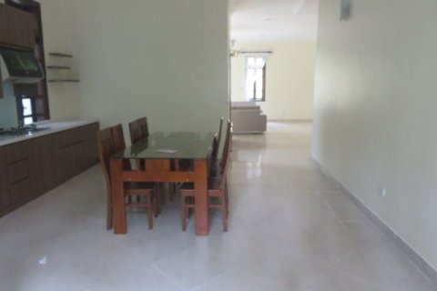 4 bedrooms Villa in Tay Ho, Ha Noi, No. 5519 4
