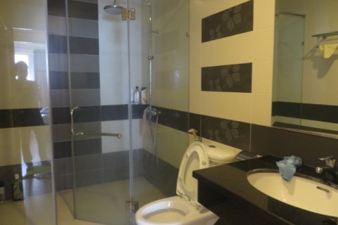3 bedrooms Apartment in Dong Da, Ha Noi, No. 4105 9