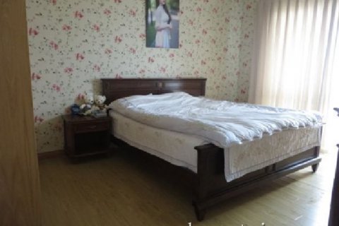 Квартира с 2 спальнями в Тэйхо, Ханой ,  № 7888 2