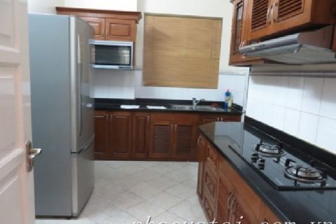 4 bedrooms Apartment in Tay Ho, Ha Noi, No. 7884 4