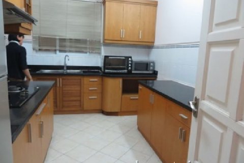 4 bedrooms Apartment in Tay Ho, Ha Noi, No. 7886 21