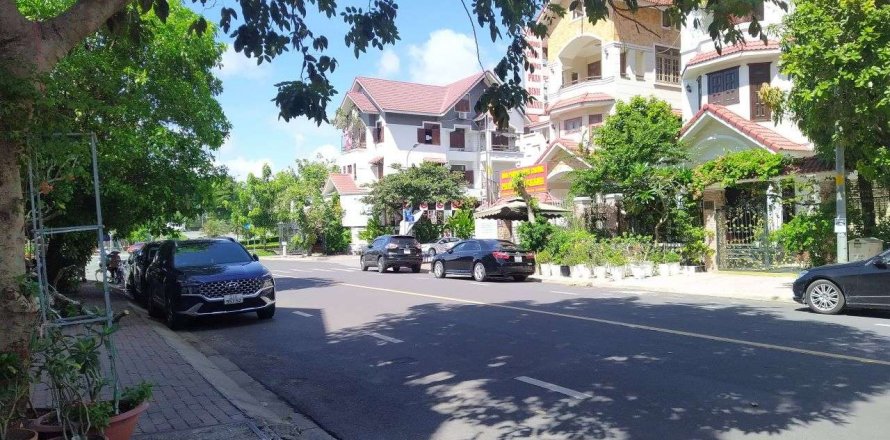 Studio Townhouse in Binh Chanh, Ho Chi Minh,  No. 17245