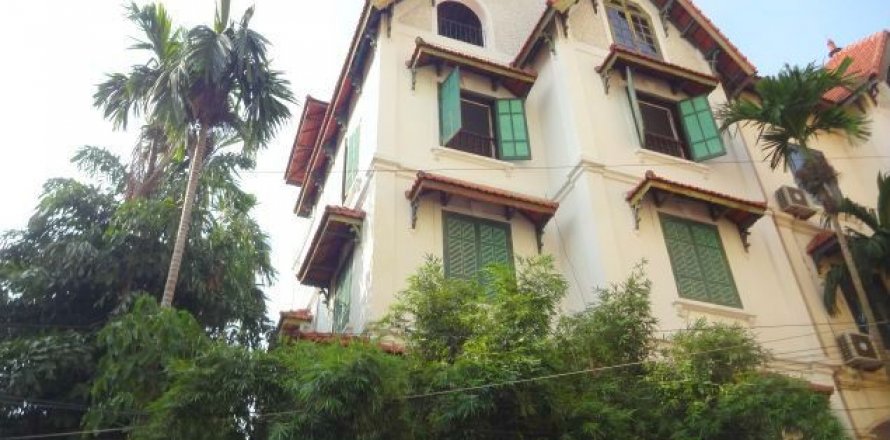 4 bedrooms House in Tay Ho, Ha Noi, No. 5325
