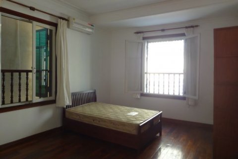 4 bedrooms House in Tay Ho, Ha Noi, No. 5325 18
