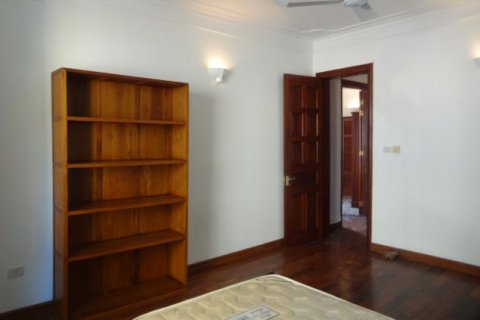 4 bedrooms House in Tay Ho, Ha Noi, No. 5325 19
